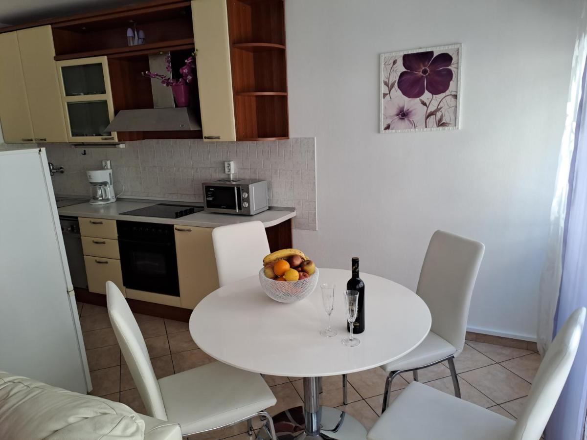 Center Apartment Silvana Split Dış mekan fotoğraf