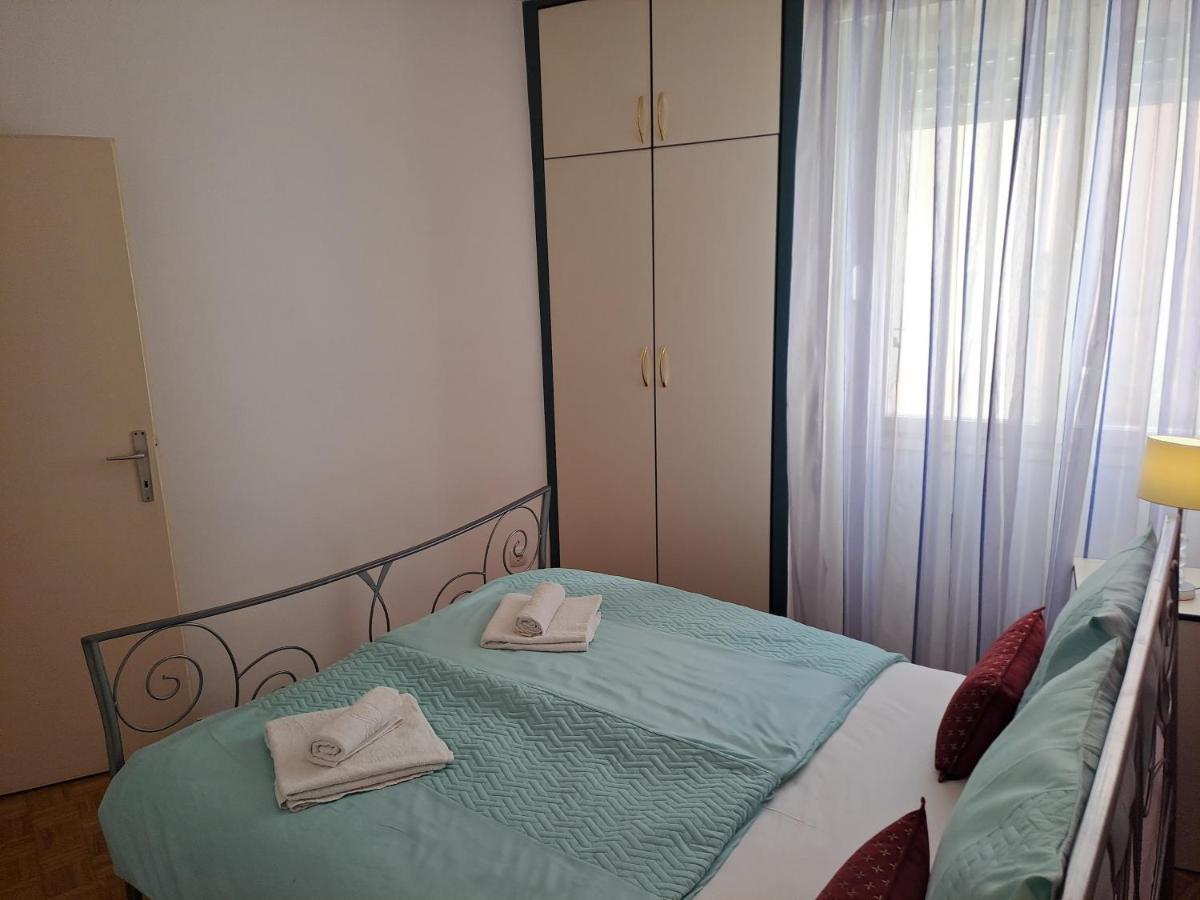 Center Apartment Silvana Split Dış mekan fotoğraf