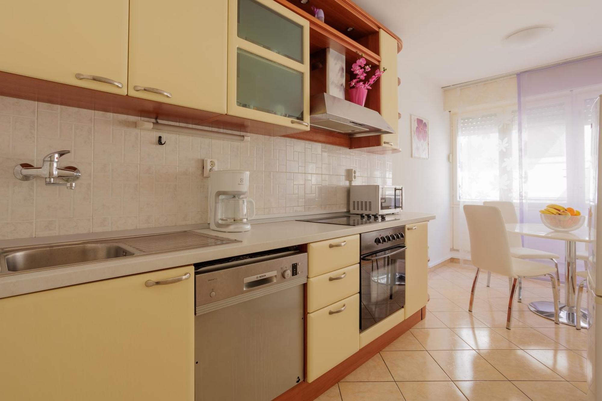 Center Apartment Silvana Split Dış mekan fotoğraf