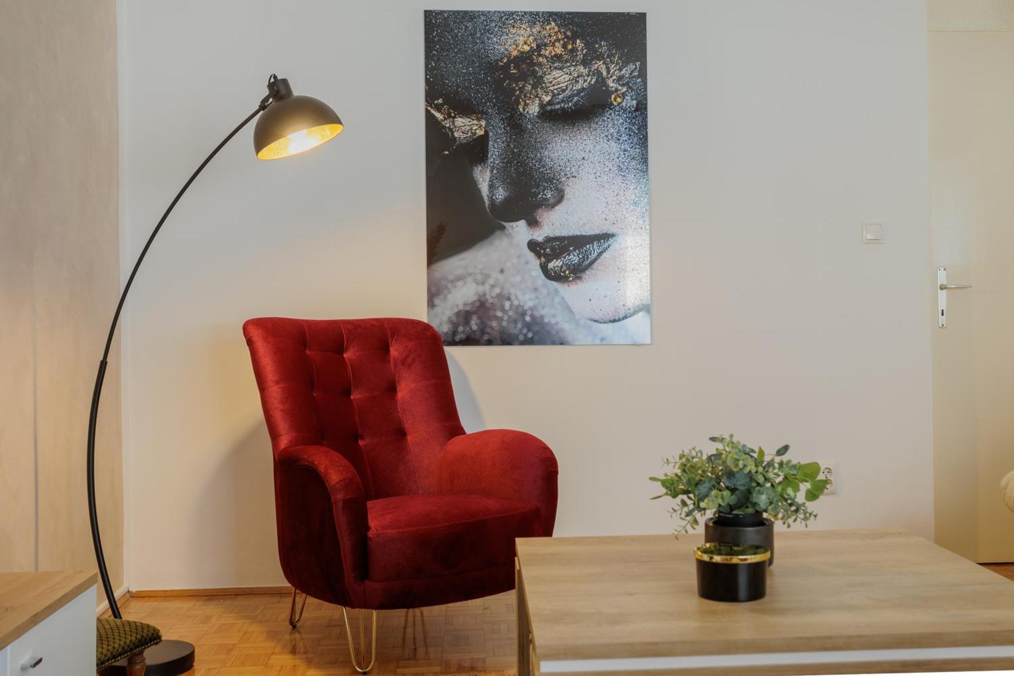 Center Apartment Silvana Split Dış mekan fotoğraf